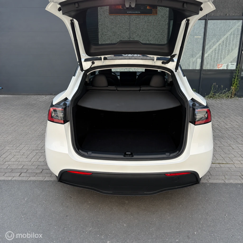 Tesla Model Y – foto 19