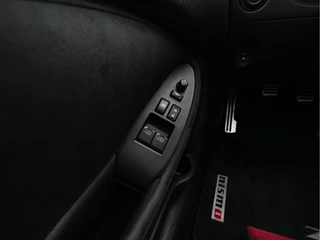 Nissan 370Z – thumbnail 21