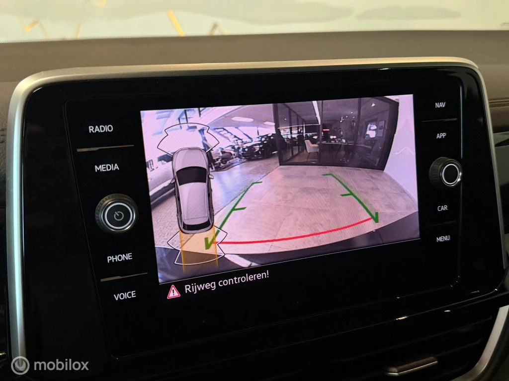 Volkswagen T-Roc – foto 26