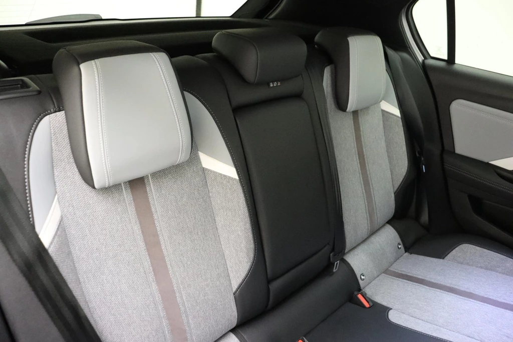 Opel Astra – foto 16