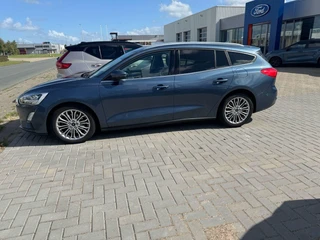 Ford Focus – thumbnail 3