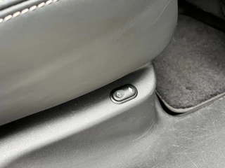 Land Rover Range Rover Velar – thumbnail 27