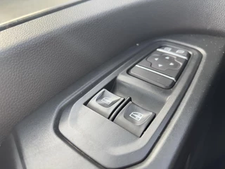 Renault Trafic – thumbnail 33