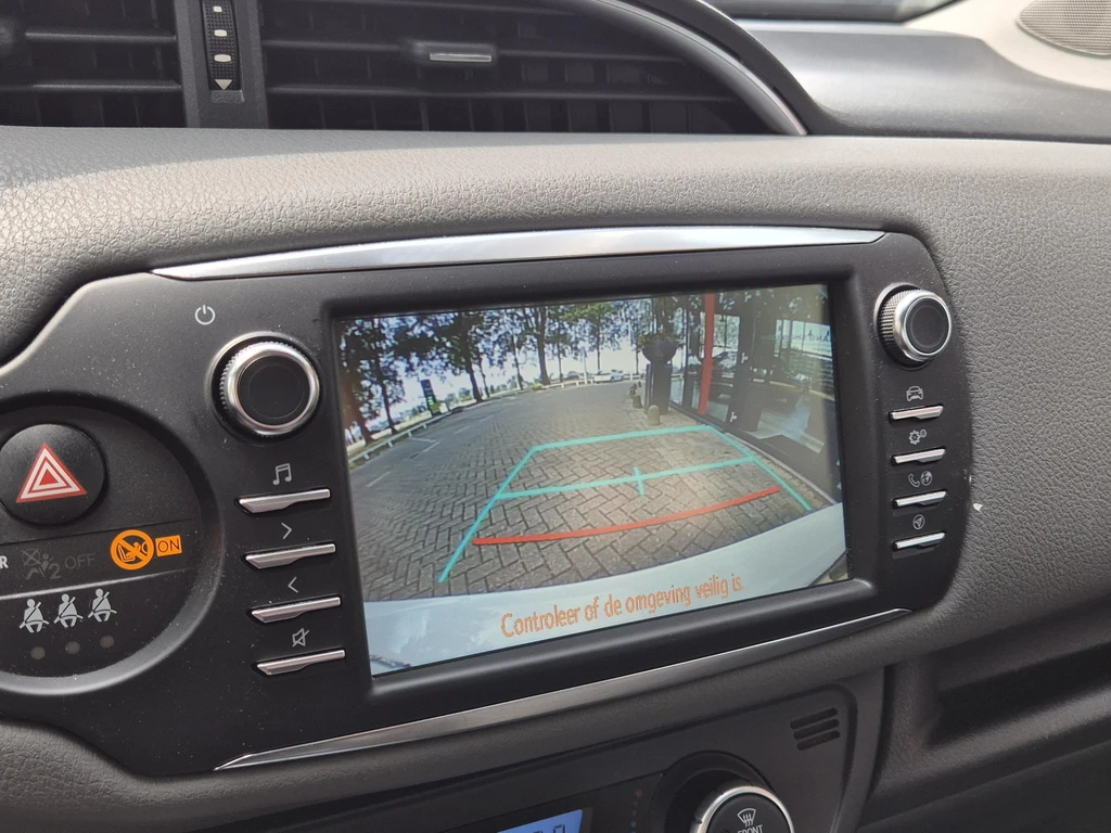 Toyota Yaris – foto 15