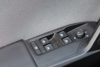 SEAT Leon – thumbnail 29