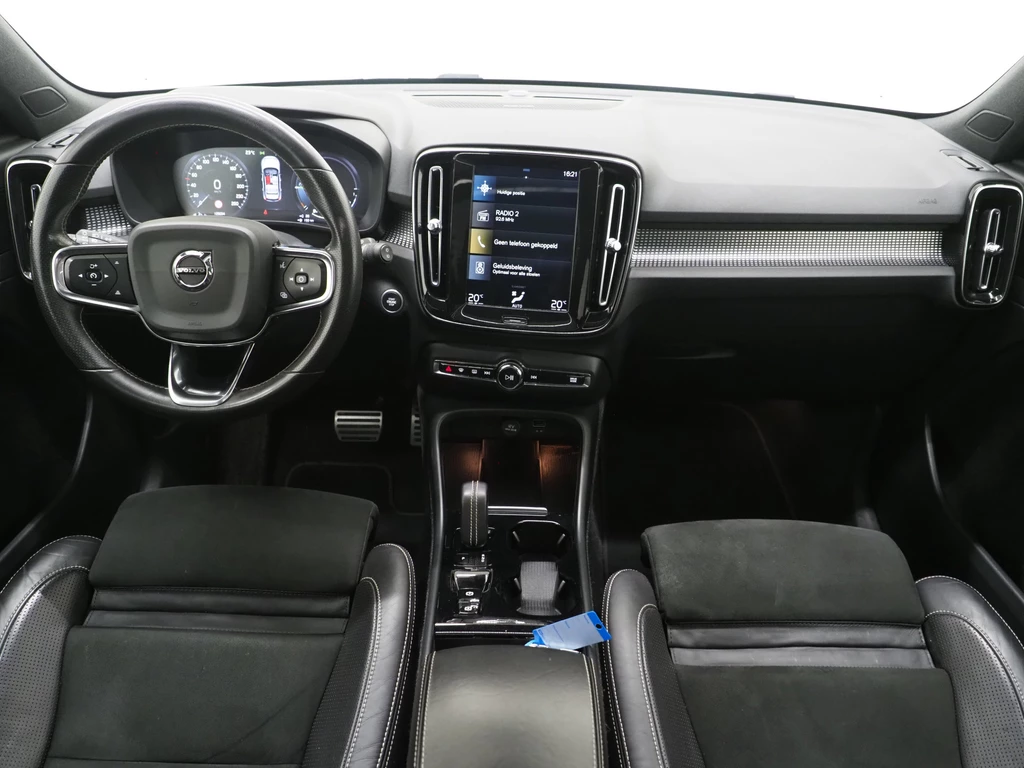 Volvo XC40 – foto 10