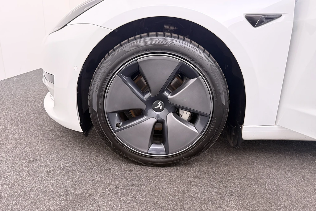 Tesla Model 3 – foto 7