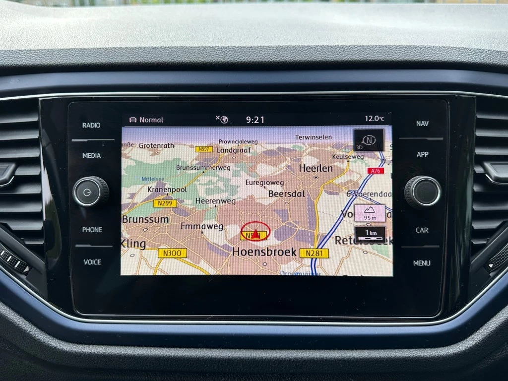 Volkswagen T-Roc – foto 17