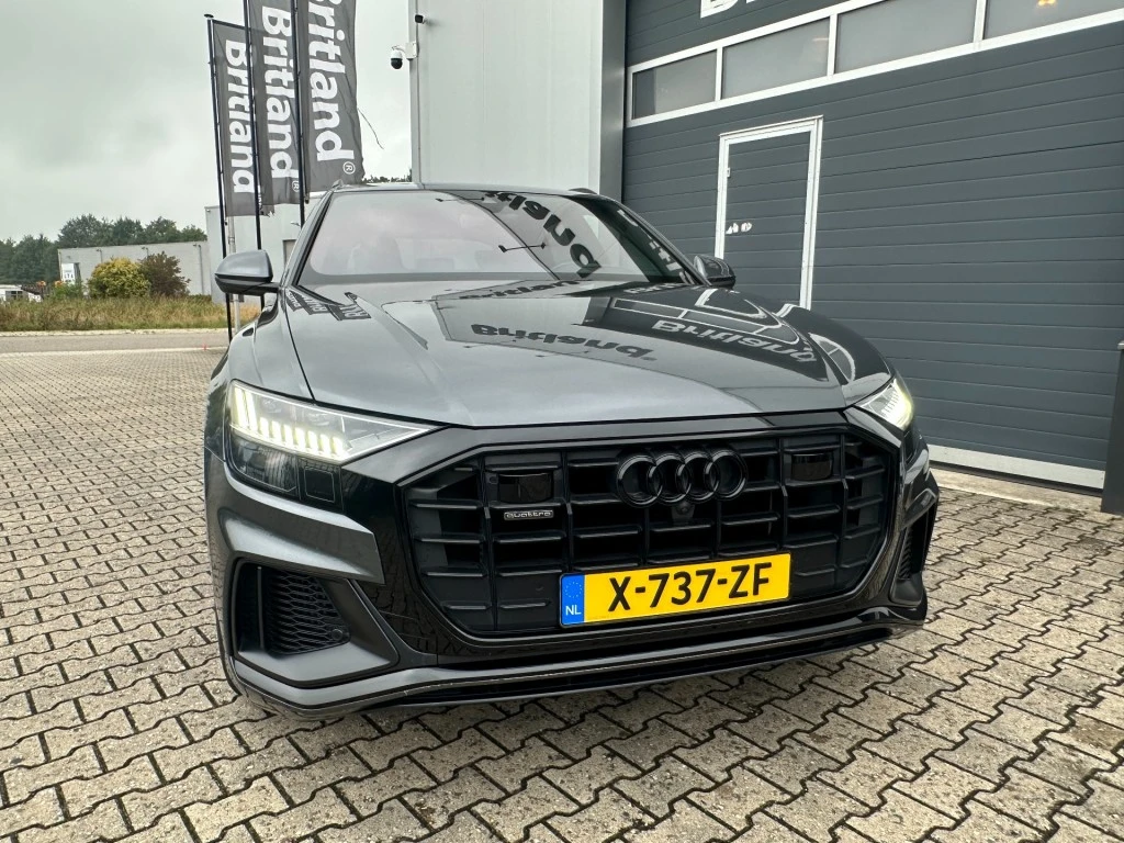Audi Q8 – foto 6