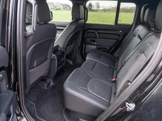 Land Rover Defender – thumbnail 19