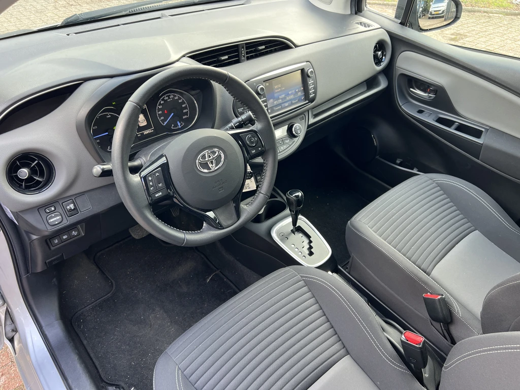 Toyota Yaris – foto 15