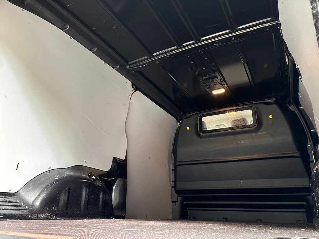 Opel Vivaro – foto 9