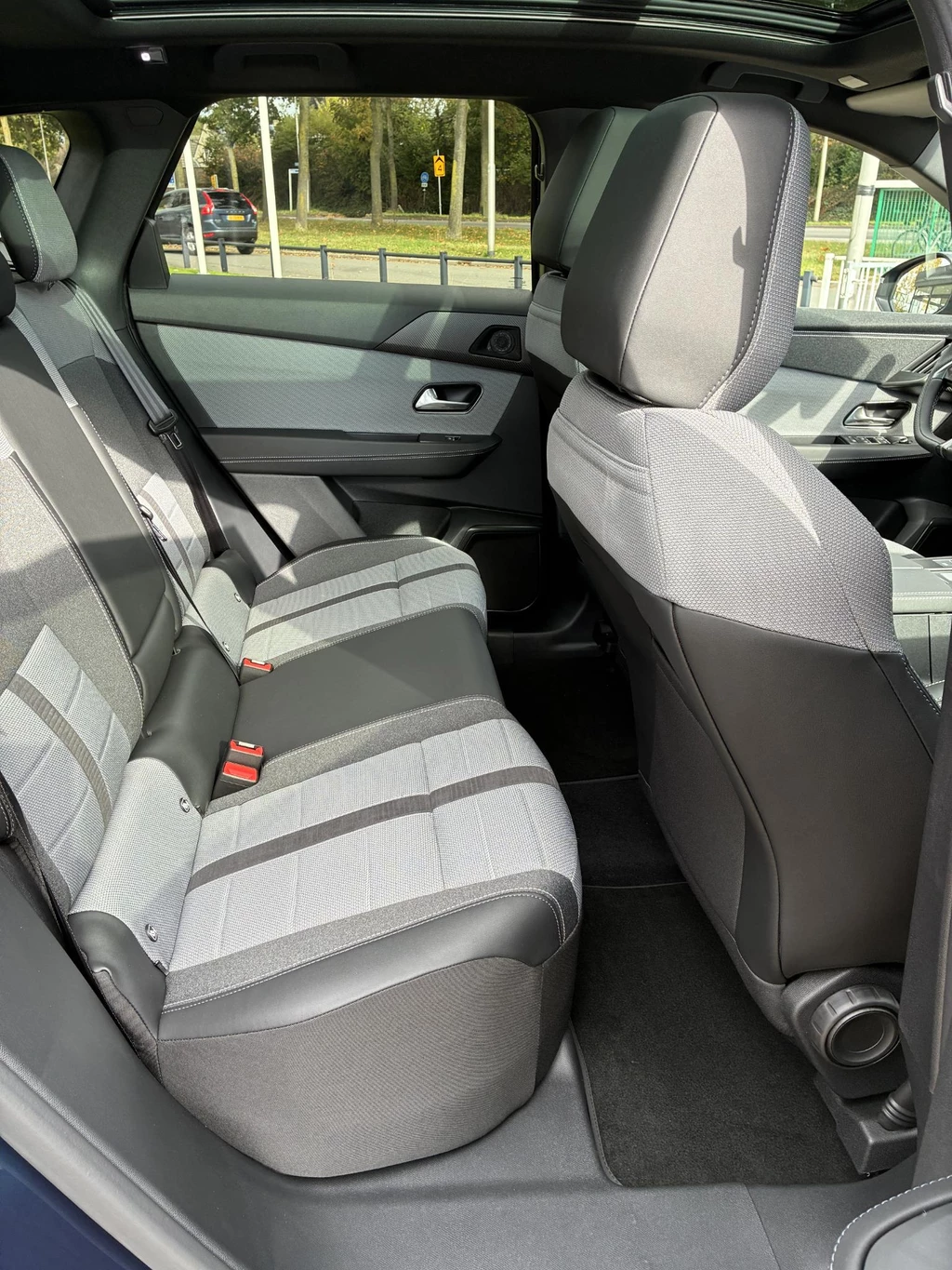 Opel Grandland – foto 19