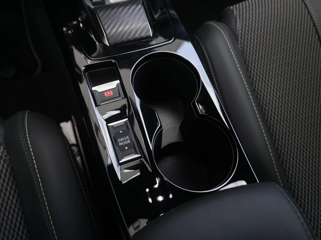 Peugeot e-2008 – foto 28