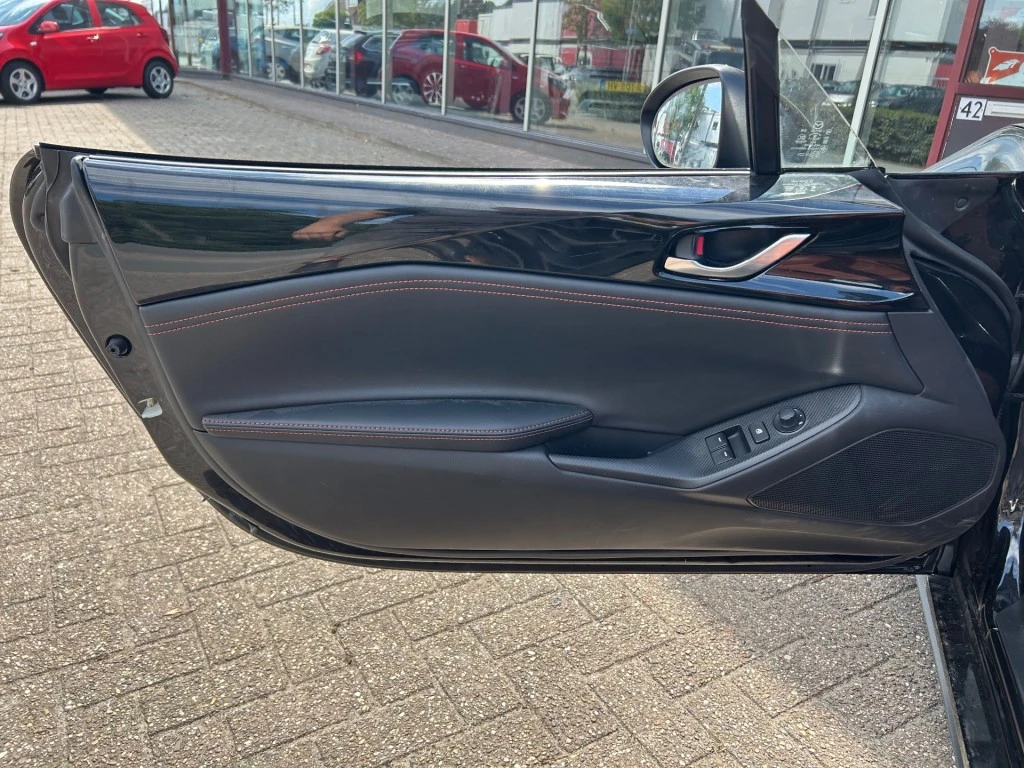 Mazda MX-5 – foto 8