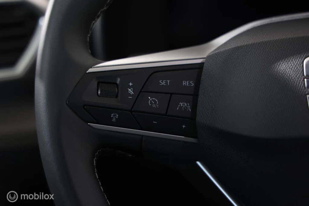 SEAT Leon – foto 16