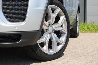 Land Rover Range Rover Evoque – thumbnail 12
