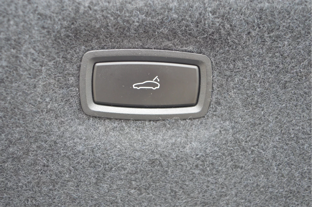 Porsche Taycan – foto 17