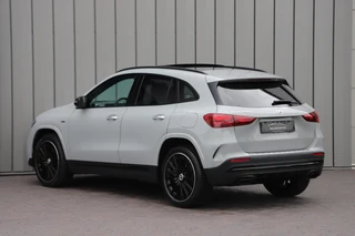 Mercedes-Benz GLA – thumbnail 2