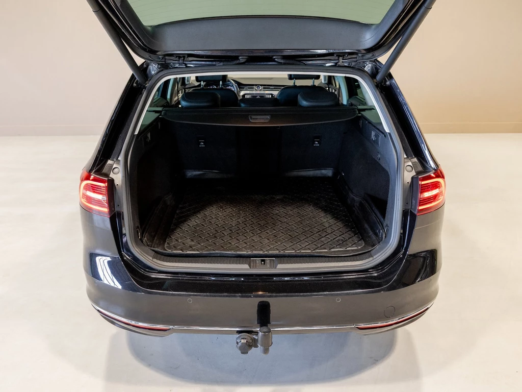 Volkswagen Passat – foto 15