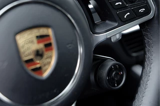 Porsche Cayenne – thumbnail 23