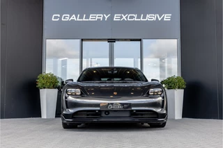 Porsche Taycan – thumbnail 10