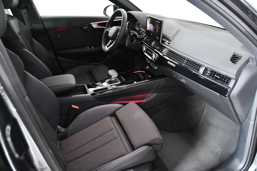 Audi A4 – foto 11