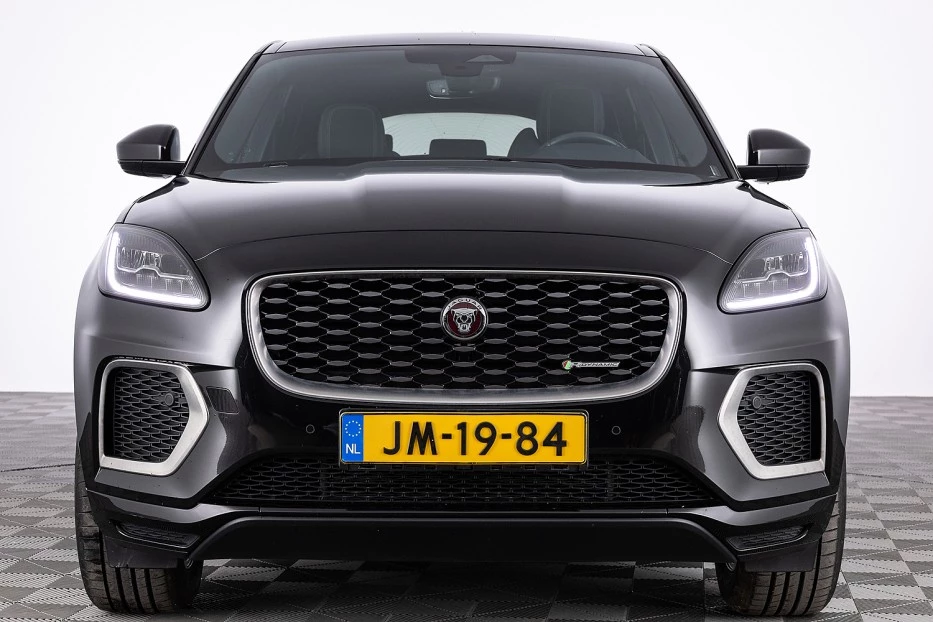 Jaguar E-PACE – foto 9