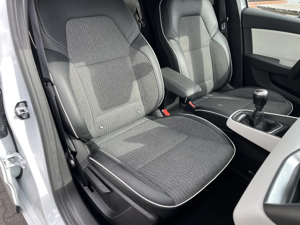 Renault Clio – foto 22