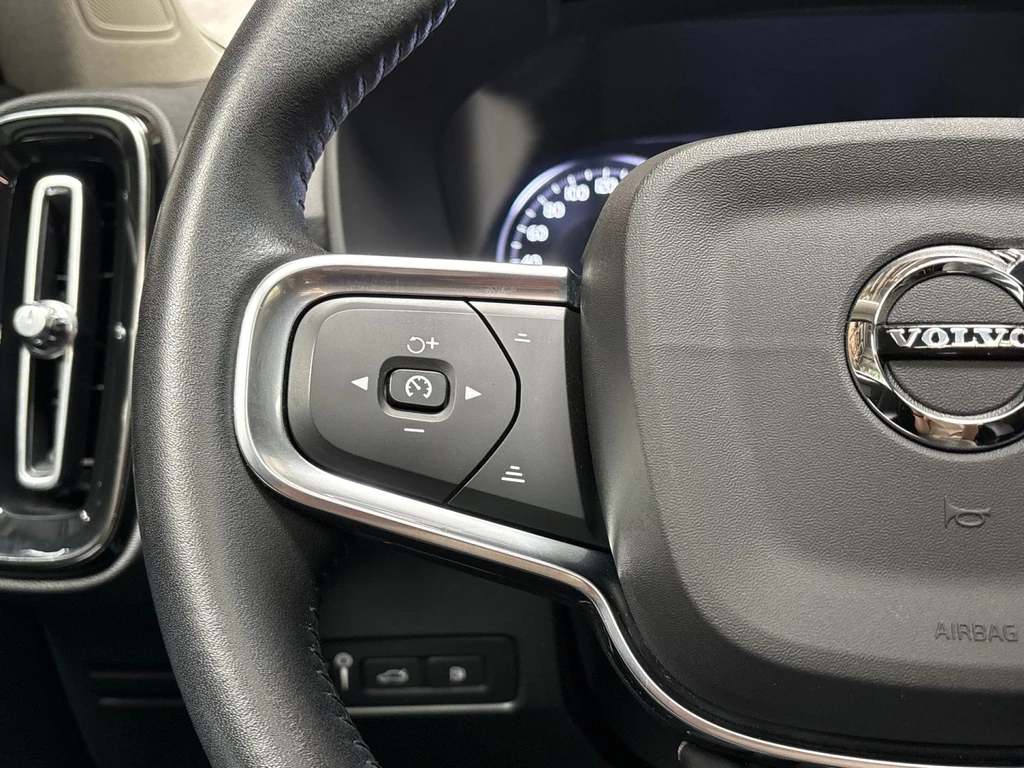 Volvo XC40 – foto 17