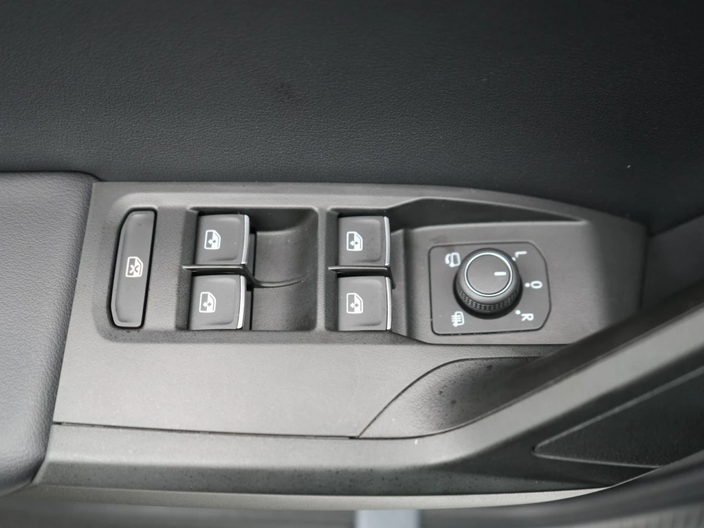 SEAT Leon – foto 32