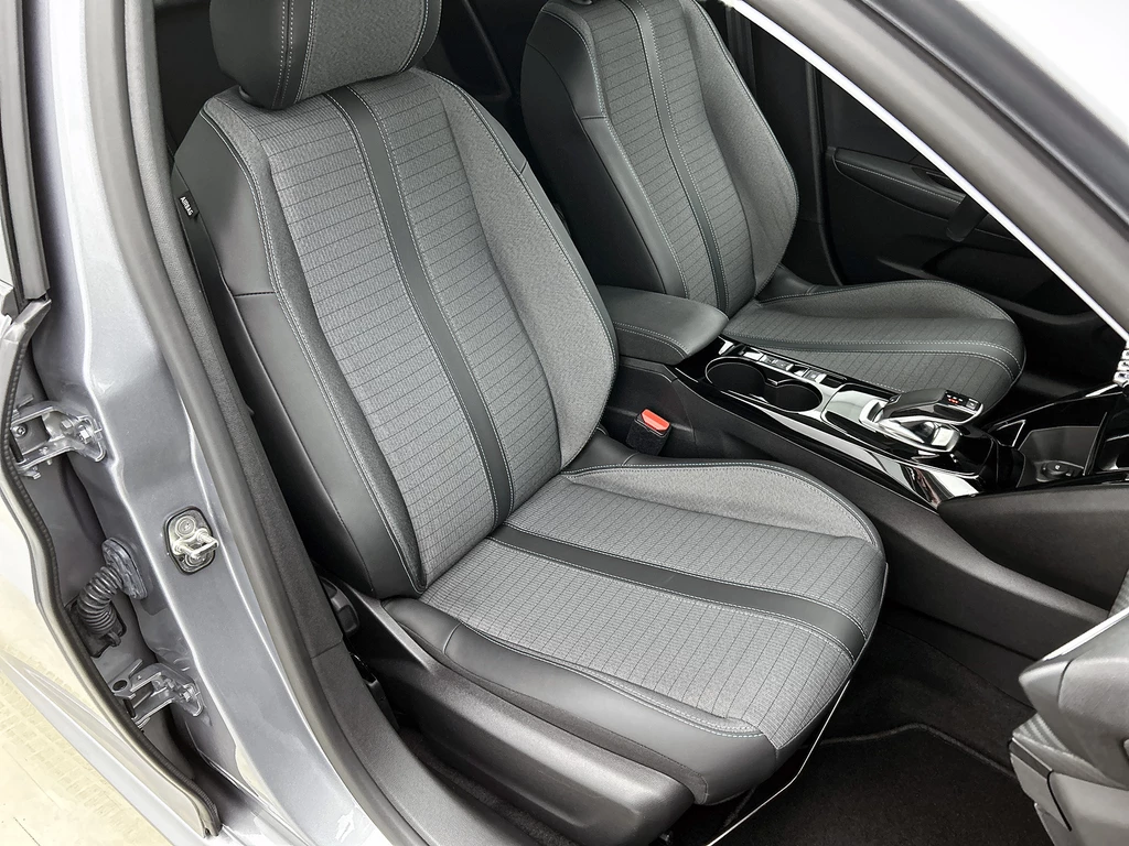 Peugeot 208 – foto 40