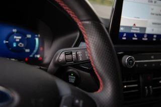 Ford Kuga – thumbnail 15