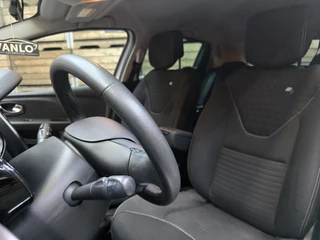 Renault Clio – thumbnail 12