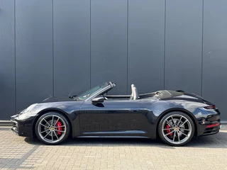 Porsche 911 – thumbnail 1