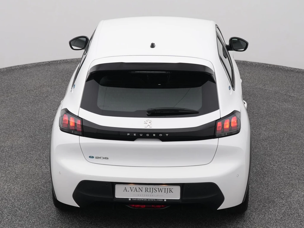 Peugeot e-208 – foto 9