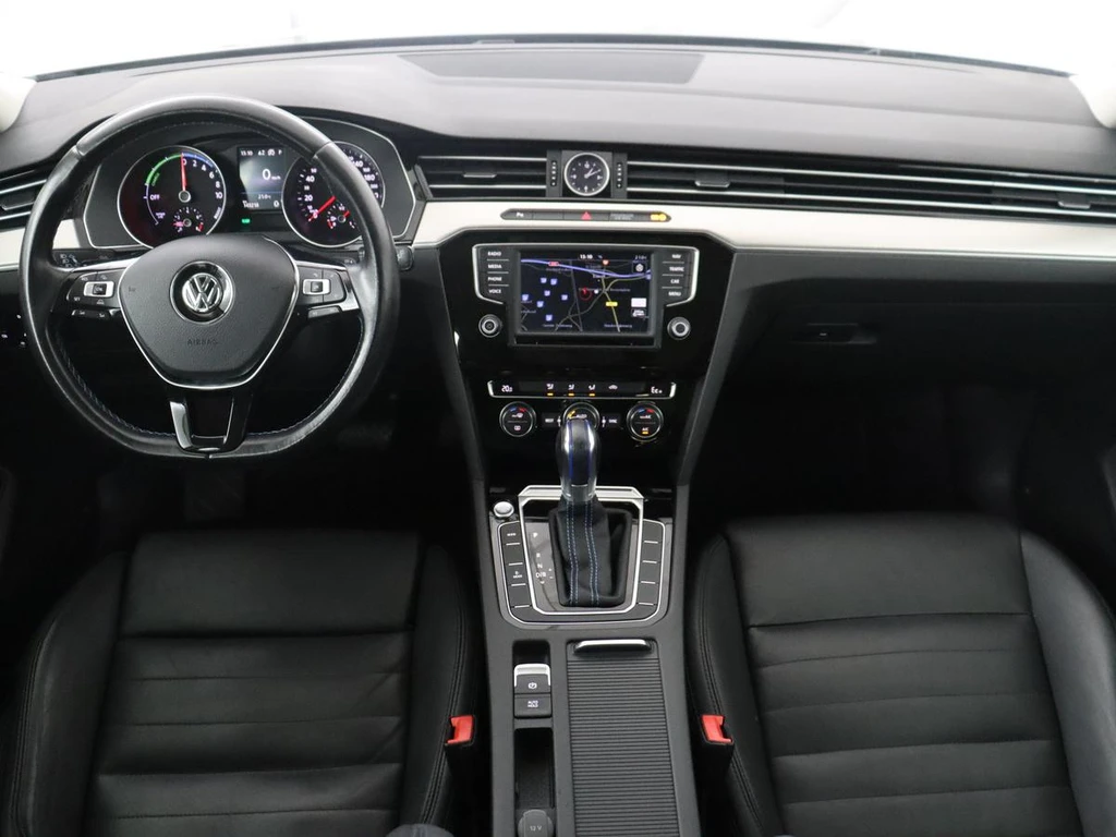 Volkswagen Passat – foto 5