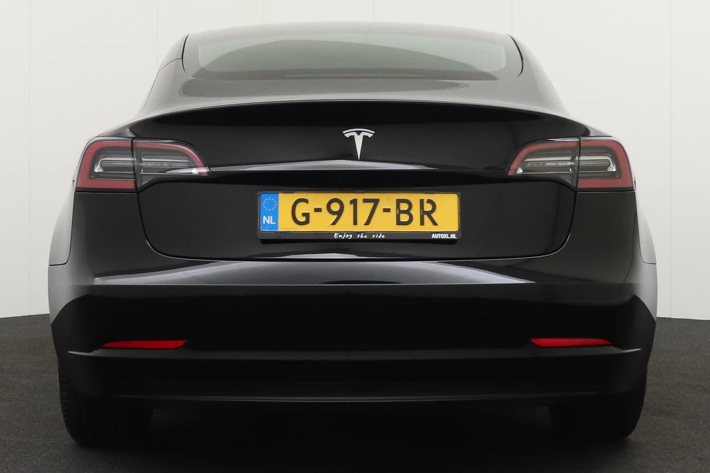 Tesla Model 3 – foto 3