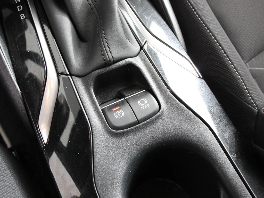 Toyota Corolla Touring Sports – foto 33