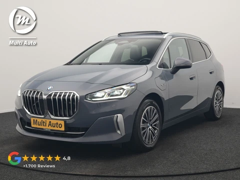 BMW 2 Serie Active Tourer 225e xDrive Luxury Line PHEV 245pk Dealer O.H | Trekhaak Af Fabriek | Panodak | Adaptive Cruise | Lederen Sportstoelen Massage & Memory | Stoelen & Stuur Verwarmd | Blis | Sfeerverlichting | Apple Carplay | Widescreen Navigatie | Plug In Hybrid |
