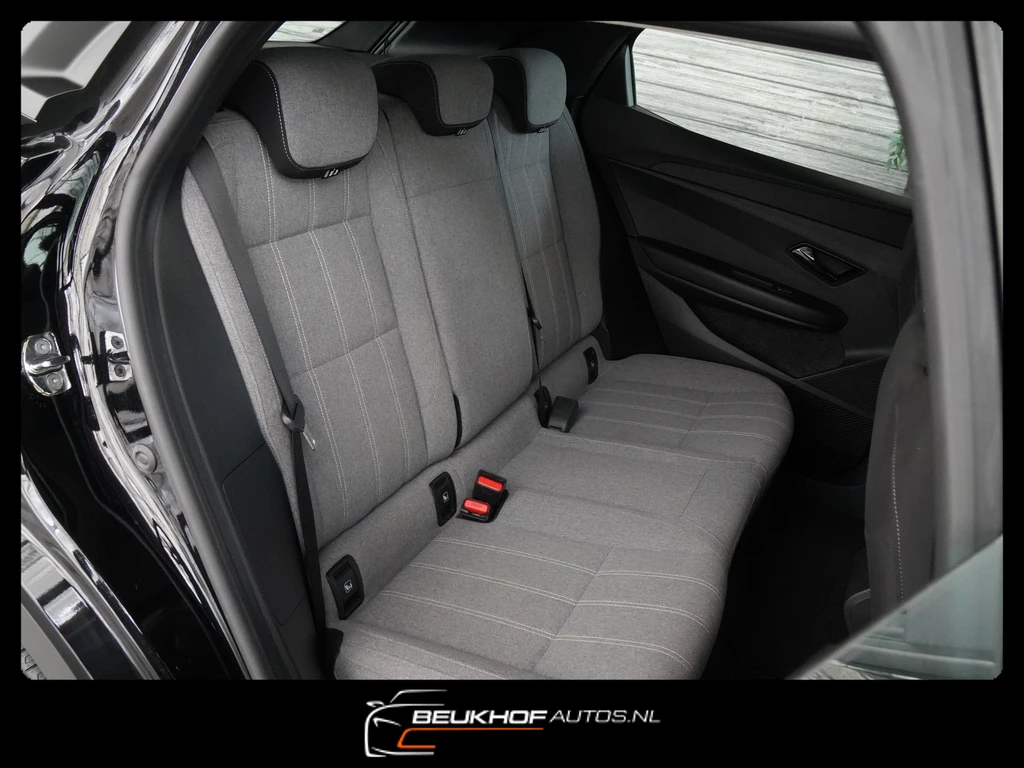 Renault Megane E-Tech – foto 15