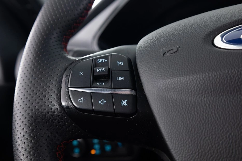 Ford Kuga – foto 24