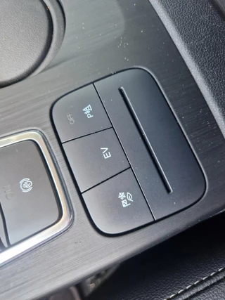 Ford Kuga – thumbnail 21