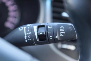 Kia Carens – thumbnail 41