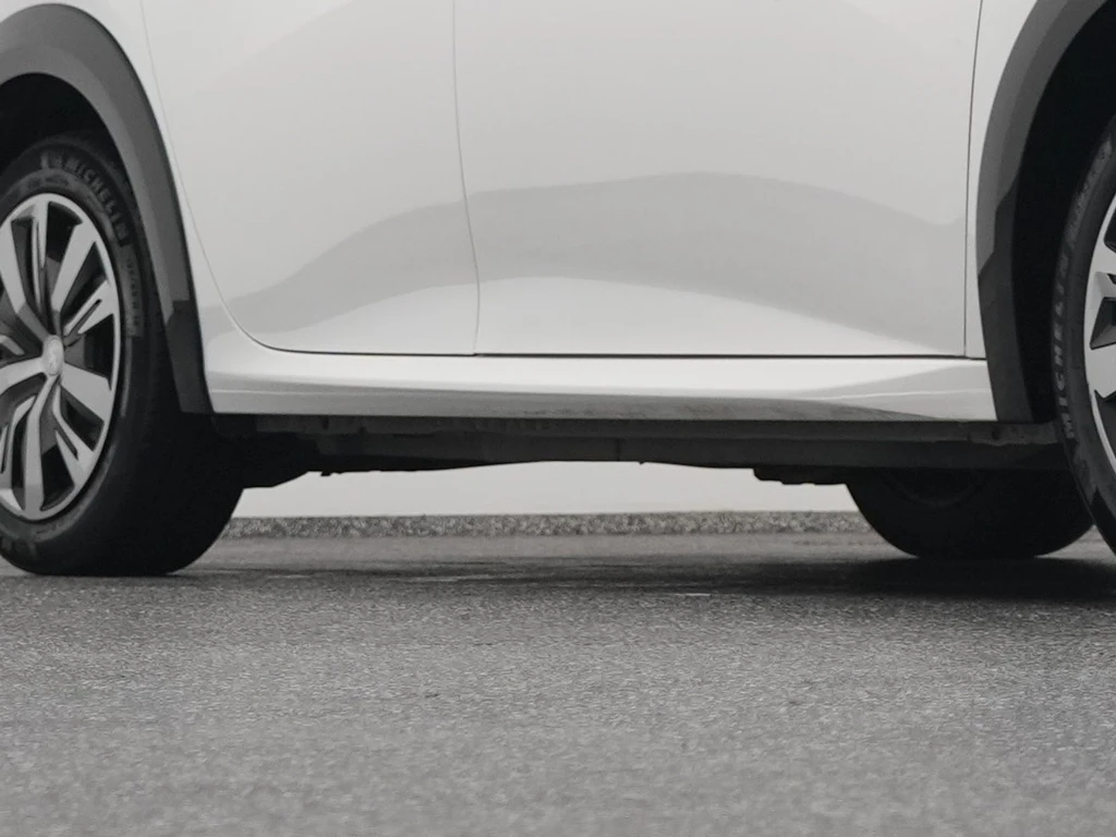 Peugeot e-208 – foto 39