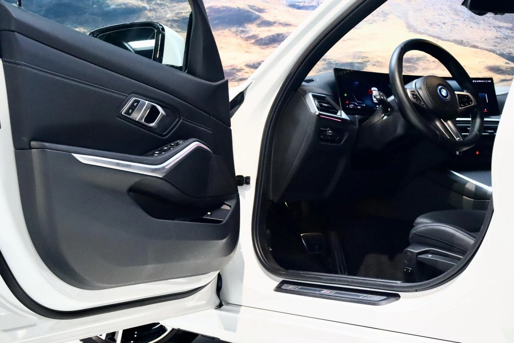 BMW 3 Serie – foto 11