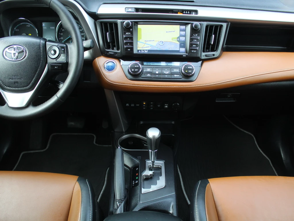 Toyota RAV4 – foto 49