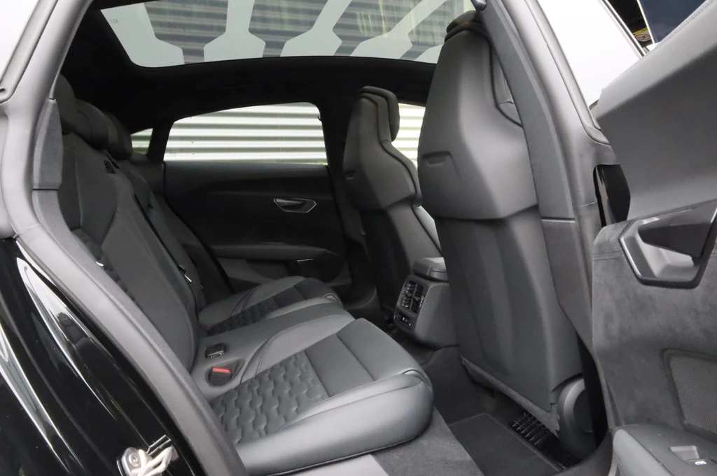 Audi e-tron GT – foto 19