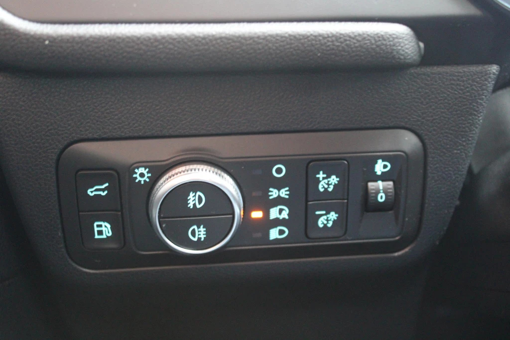 Ford Kuga – foto 14