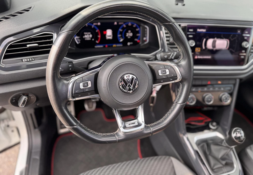 Volkswagen T-Roc – foto 13